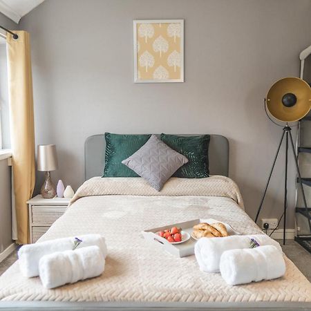 Idyllic 3-Bed House. 5-Min From Channel Tunnel Villa Folkestone Exterior foto